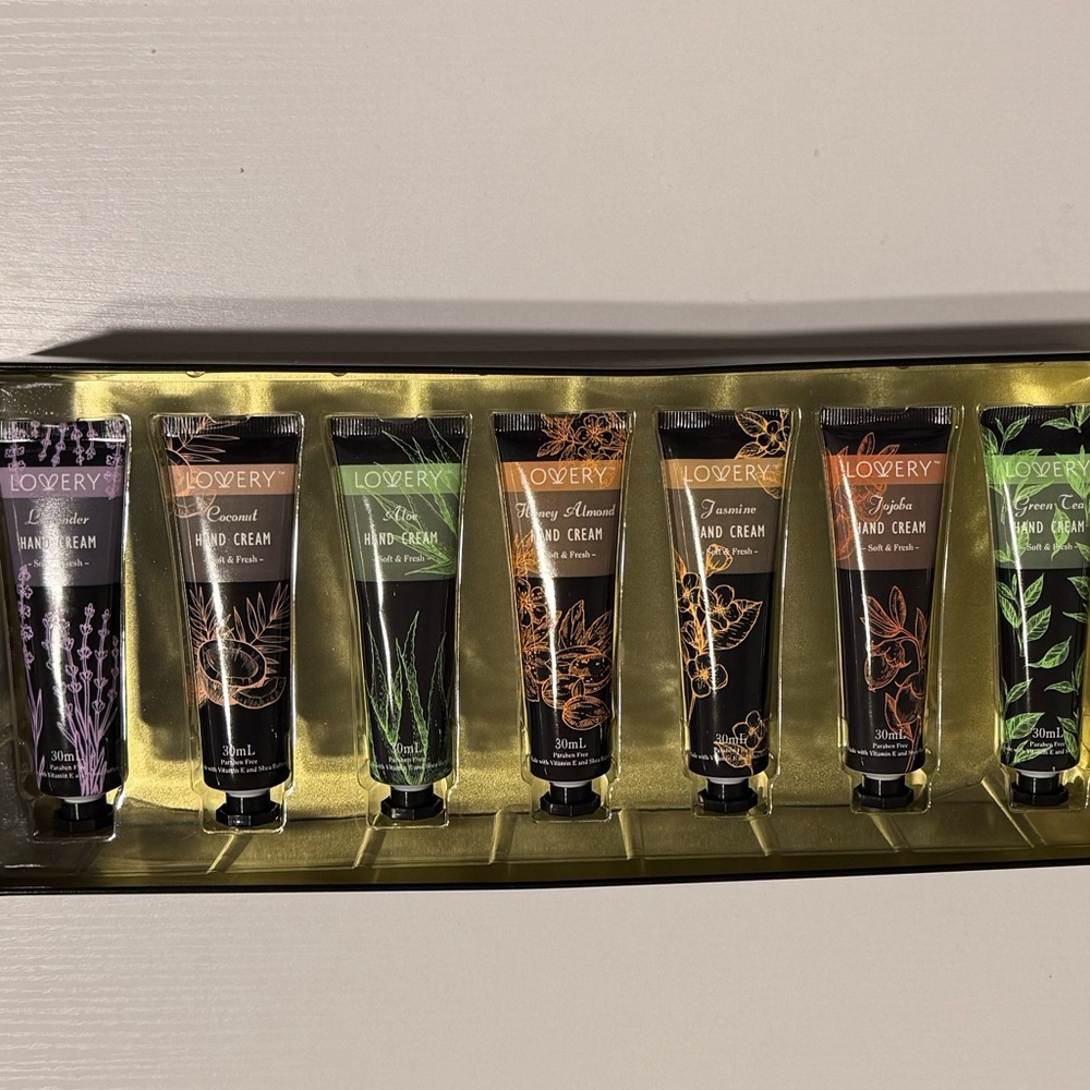 Love Hand Cream Set - Black and Gold